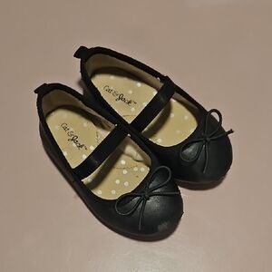 Cat & Jack Black Girls' Mary Jane Bow Flats